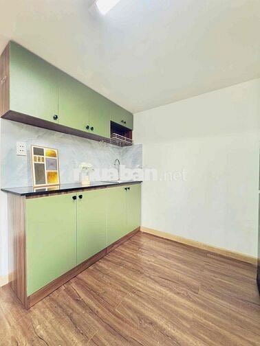 Cho Thuê Phòng Có Gác Bình Thạnh 50m2 Cạnh UEF GTVT_Có CửaSổ_Thang Máy