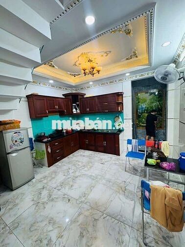 NHÀ 5 TẦNG ĐẸP —ĐƯỜNG VÕ VĂN VÂN PHƯỜNG TÂN TẠO  (4m x 13m)