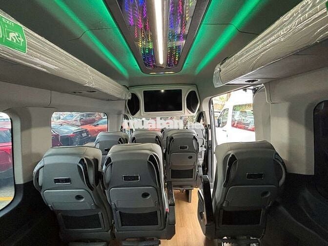 FORD TRANSIT PREMIUM 16 CHỖ CẢI TẠO LIMOUSINE