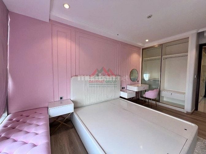 Cho thuê M7 căn góc 137m2 nhà siêu đẹp căn góc view sông trọn vẹn 