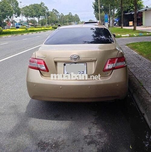 Toyota Camry 2009 LE 2.5 - 123456 km