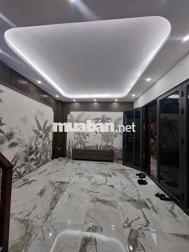Cực hot!Bán nhà Thượng Thanh, Diện tích: 32m² x 6 tầng,hơn 6 tỷ.
