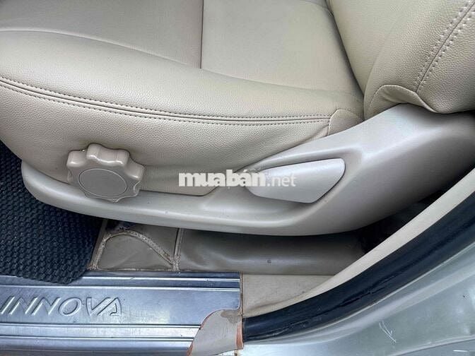 Toyota Innova 2007 G - 15000 km