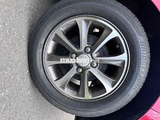 Hyundai Grand i10 2015 Grand 1.0 AT - 92000 km