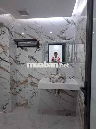 Cực hot!Bán nhà Thượng Thanh, Diện tích: 32m² x 6 tầng,hơn 6 tỷ.