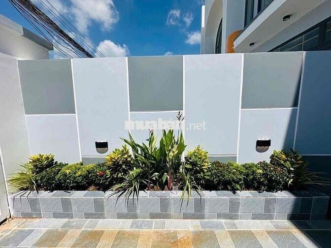 Nhà Mới 1 Lầu Vừa Hoàn Thiện 4,4 x 21m, 3PN 2WC Ngay Mỹ Lộc . Sổ Riêng