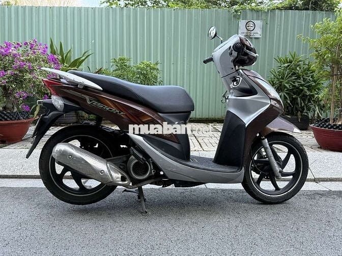 Xe Honda Vision 2011, màu nâu, xe chạy tốt