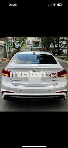Hyundai Elantra 1.6 Turbo 2019 – Giá 459 Triệu