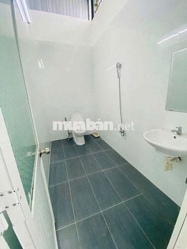 Nhà xưởng giá cực tốt mua luôn ở ngay mt Lê Minh Nhựt Giá 870 Triệu