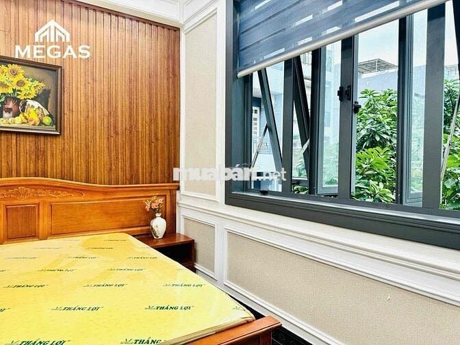 SIÊU PHẨM CHDV - LUXURY - SANG TRỌNG - XỊN SÒ - FULL NỘI THẤT - GIÁ RẺ