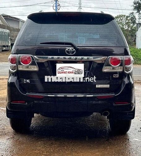 Toyota Fortuner 2015 2.7V 4x4 AT