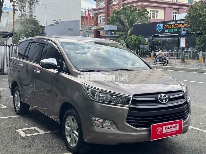 Toyota Innova 2018 số sàn đi 55.000Km 1 chủ xe zin