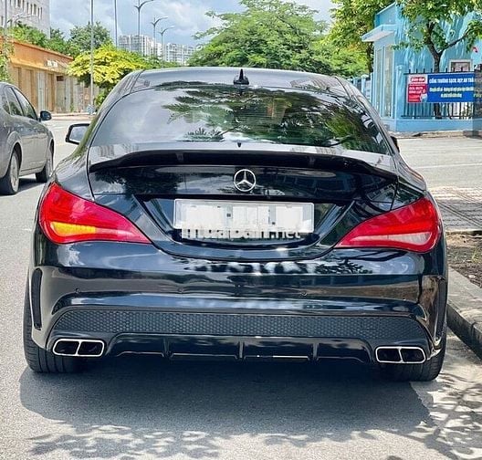 Mercedes CLA45 Model 2015