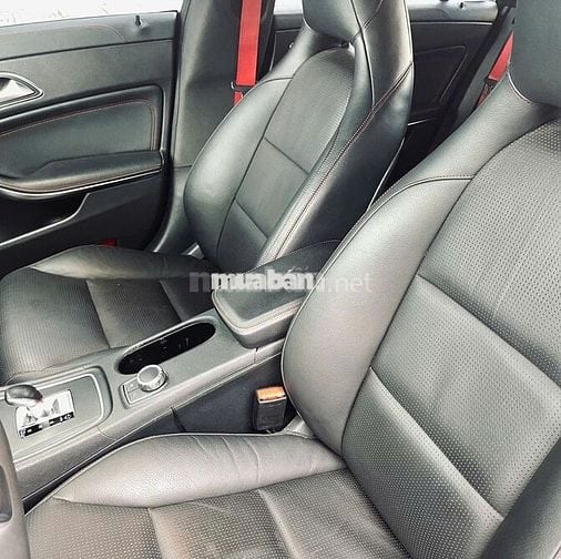 Mercedes CLA45 Model 2015
