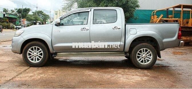 Toyota Hilux 2014 3.0G 4x4 MT