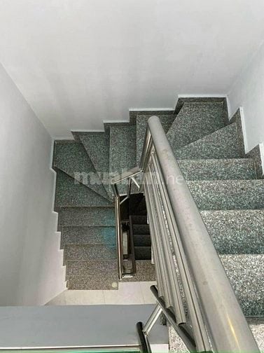 PHÒNG THUÊ RẺ- SẠCH- THOÁNG- Quận8