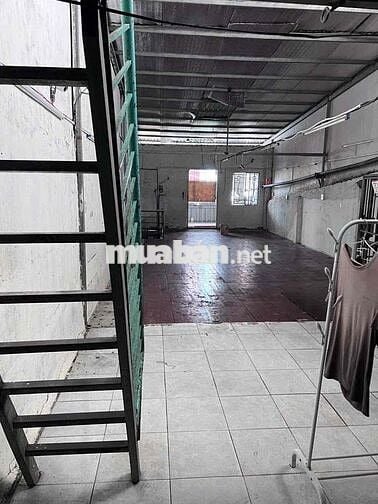CHO THUÊ NHÀ HXT 6X30M GÁC SUỐT ĐIỆN 3F 14TR