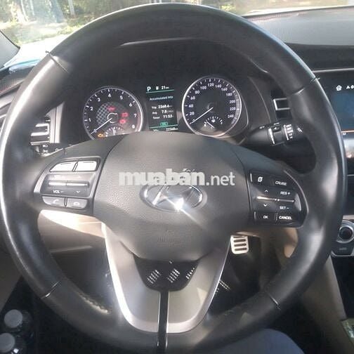 Hyundai Elantra 2020 2.0 AT - 23000 km