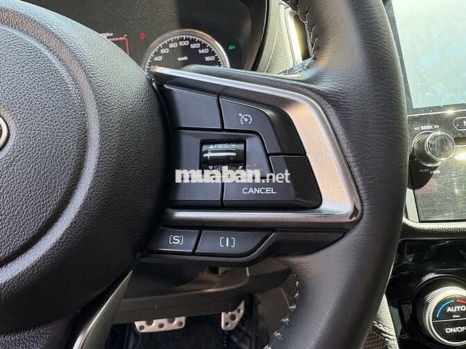 Subaru Forester 2.0 i-S - 76000 km Nhập Thái