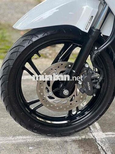 SH 125i CBS 2022 BSTP TRẮNG ĐEN