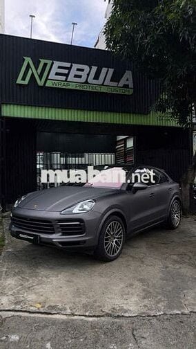 Porsche Cayenne 2023 - 16000 km