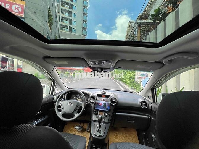 Kia Carens 2.0AT cuối 2011  trắng, đi đúng 96 ngàn