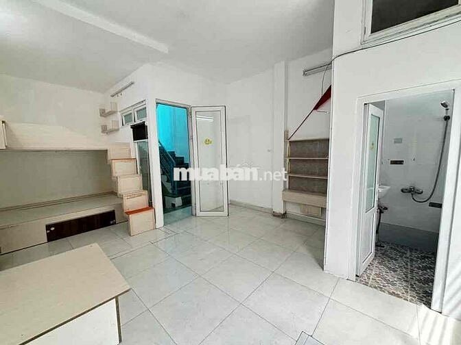 BÁN NHÀ SHR NGUYỄN XÍ -BTCT - HOAN CONG - HẺM XE TẢI