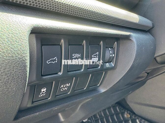Subaru Forester 2.0 i-S - 76000 km Nhập Thái