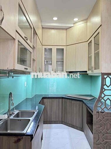 BÁN NHÀ SHR NGUYỄN XÍ -BTCT - HOAN CONG - HẺM XE TẢI