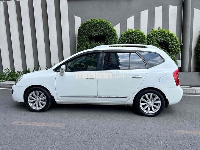 Kia Carens 2.0AT cuối 2011  trắng, đi đúng 96 ngàn