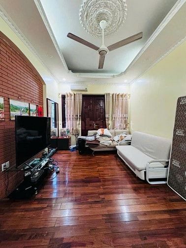 Bán nhà mặt phố Phương Canh 215m² MT 8m 4 tầng – Giá 49 tỷ  