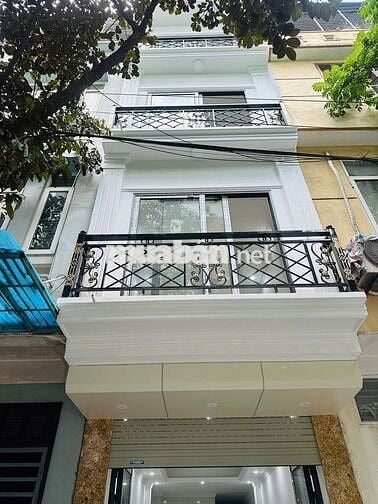 Bán Nhà Nguyễn Khánh Toàn Cầu Giấy 2 Thoáng Ô Tô 45m 5 tầng 9.2 tỷ