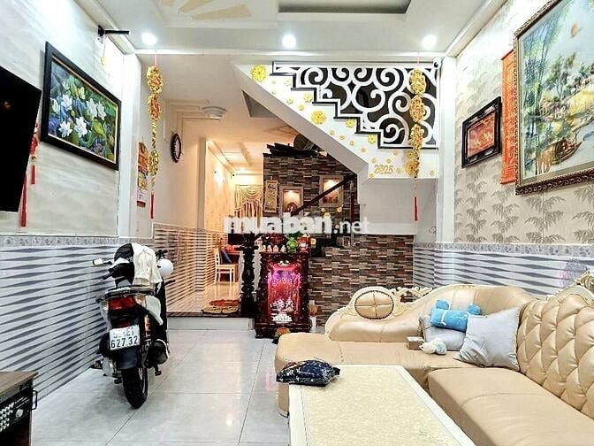Bán Nhà Đường Nội Bộ Cao Lỗ, 62m2(4x15.5) 4PN, Ô Tô quay đầu P4 Quận 8