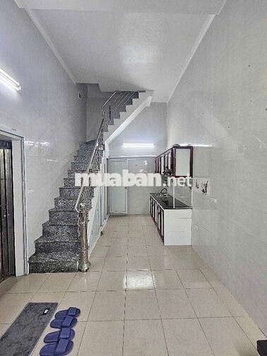Bán nhà Phúc Tân , dân xây 4 tầng, 25/32, 5.95 tỷ