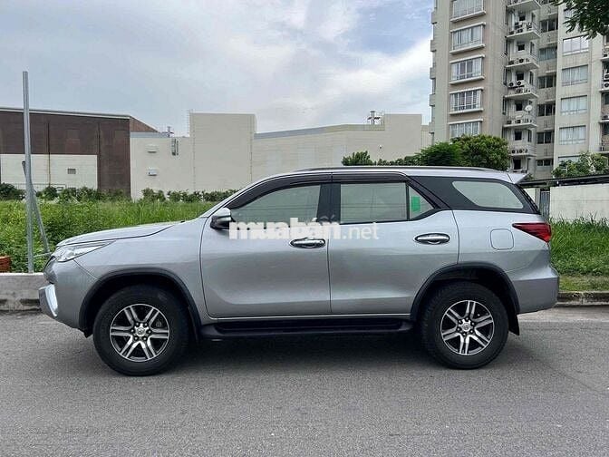 Toyota Fortuner 2017 2.7V AT xe zin đẹp nhập khẩu