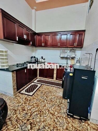 Bán nhà 4 Tầng KDC Bông Sao, 50m2(4.8x10) 4PN, Ô Tô đến cửa P5 Quận 8