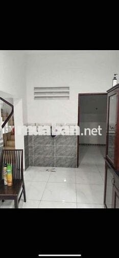 nhà đep  1 lầu 2 pn 2wc nở hậu có máy lạnh đ 16 gần gigamol
