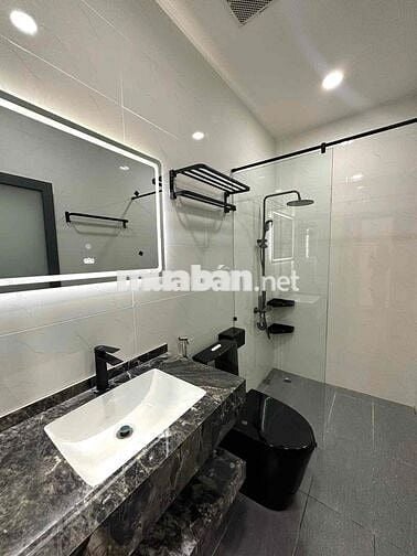 CHDV Có Gác, Full NT 35M2 - Ngay CV Hoàng Hoa Thám, Nhà Ga T3