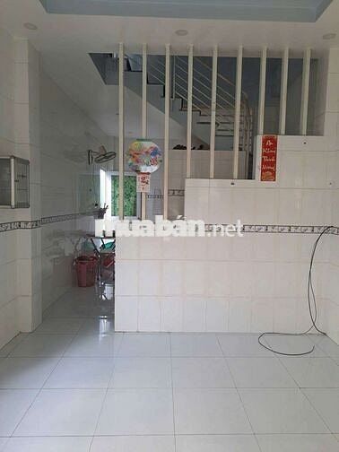CHO THUÊ NHÀ 2PN SÂN ĐẬU OTO NGAY QL 13 HIỆP BÌNH PHƯỚC TĐ
