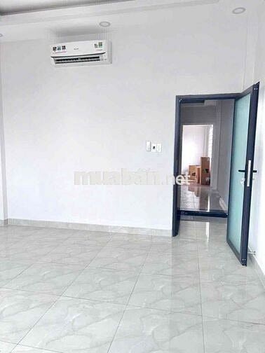 Cho thuê nhà MT kinh doanh 13tr .3 tầng 3pn 3tolet 4x12!