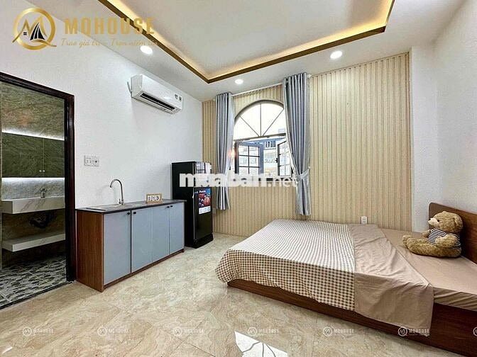 STUDIO MASTER BAN CÔNG CỬA SỔ TRỜI FULL NỘI THÂT NGAY ĐẠI HỌC VHU
