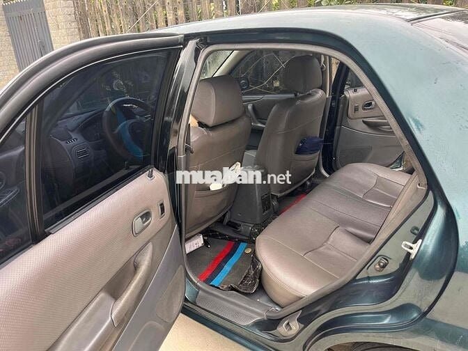 Ford Laser 2000 LX 1.6 MT - 10000 km