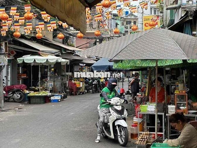 Mặt Tiền Hồ Thị Kỷ Phố Ăn Uống