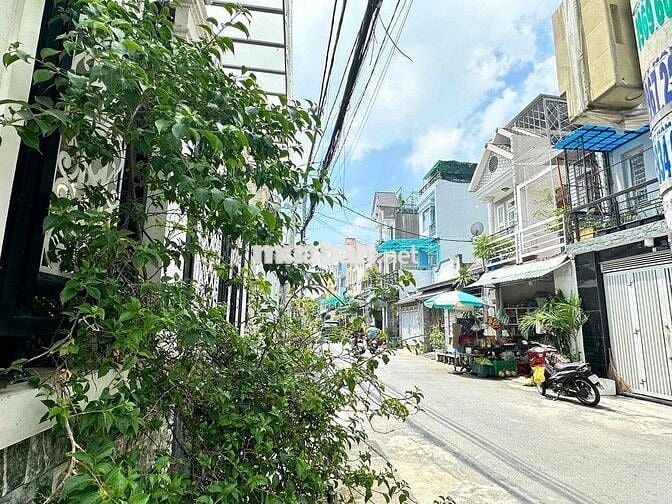 NHÀ PHỐ HẺM 2 MẶT TIỀN QUẬN 12