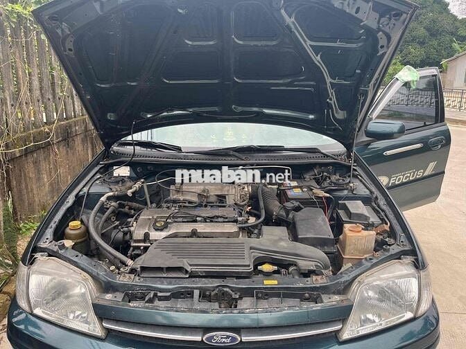 Ford Laser 2000 LX 1.6 MT - 10000 km