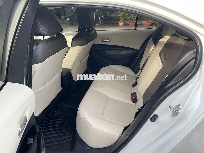 Toyota Corolla Altis 2023 1.8G - 12000 km