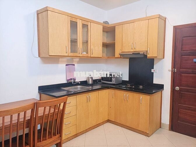 CHÍNH CHỦ CHO THUÊ1N1K-45m2Ngọc Hà full đồ cửa sổ thoáng cạnh Lăng Bác
