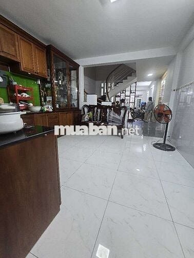 Nguyễn Thị Thập,  Quận 7, bán Nhà riêng11,5tỷ, 90m2,hàng hiếm tại Hot!
