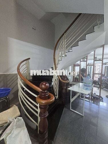 Nguyễn Thị Thập,  Quận 7, bán Nhà riêng11,5tỷ, 90m2,hàng hiếm tại Hot!