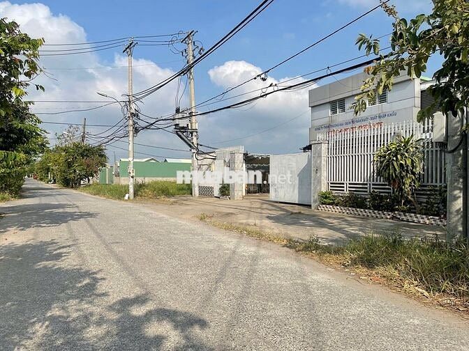 CHÍNH CHỦ BÁN ĐẤT ĐÃ CÓ NHÀ XƯỞNG 2 MẶT TIỀN GIÁP NHỊ BÌNH 15